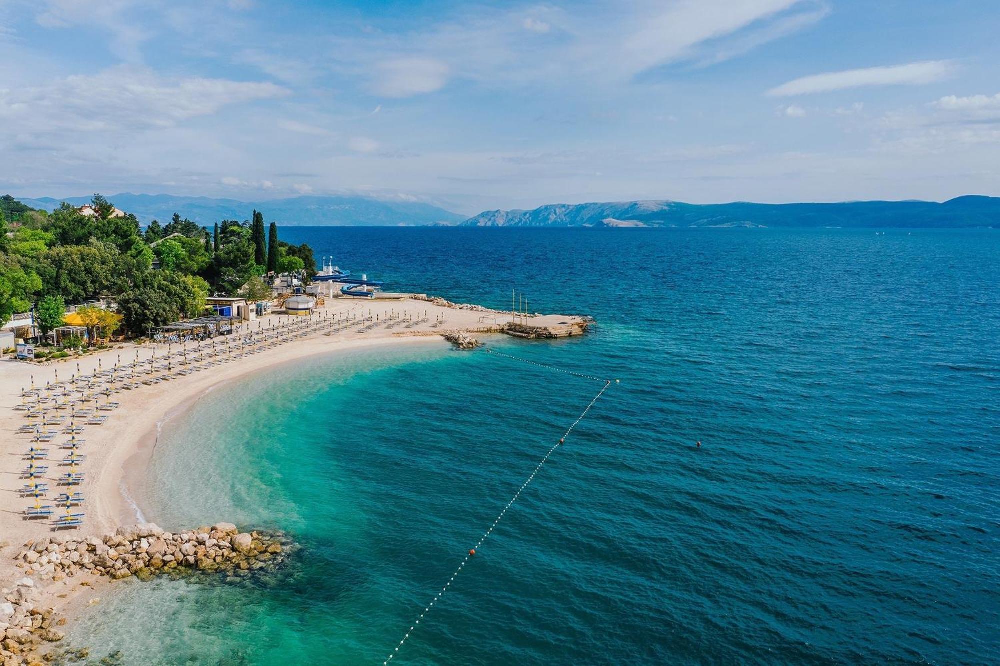 Apartments By The Sea Selce, Crikvenica - 16375 Экстерьер фото